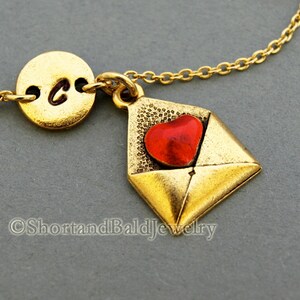 Pulsera de corazón rojo pintada a mano con carta de amor, sobre con carta de amor, pulsera con inicial, amistad, madres, ajustable, monograma