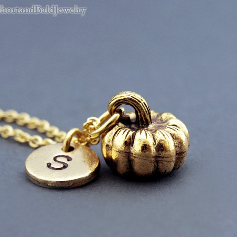 Pumpkin Short Necklace