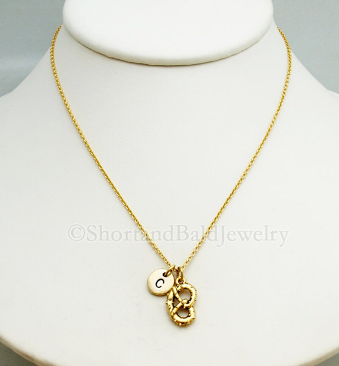 PRETZEL CHARM main image 0