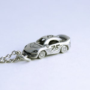 Racing Car Halskette, Auto Halskette, erste Halskette, erste Hand gestempelt, personalisiert, antikes Silber, Monogramm