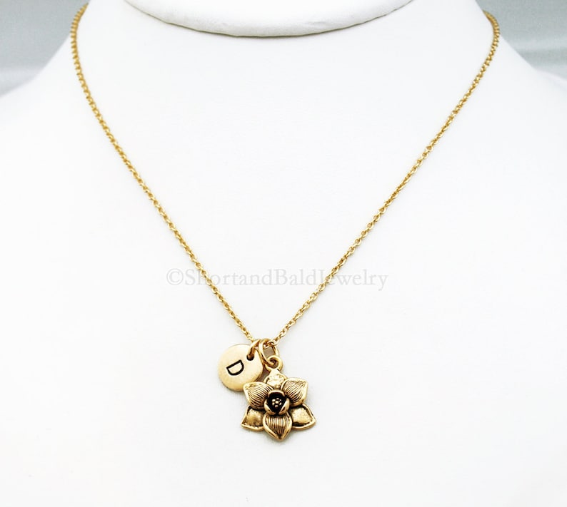 Magnolia Glimmer Necklace