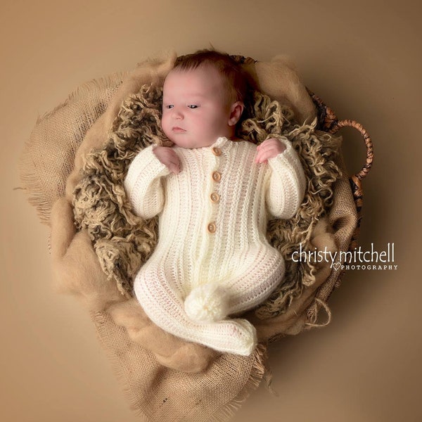 Classic Newborn Footed Romper - Crochet Pattern, handmade baby pajamas, newborn keepsake, crochet photo prop, button up front sleeper