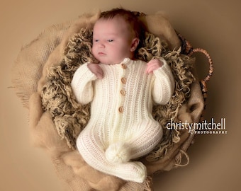 Classic Newborn Footed Romper - Crochet Pattern, handmade baby pajamas, newborn keepsake, crochet photo prop, button up front sleeper