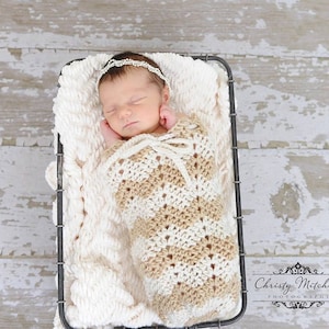 Chevron Swaddle Pod - Newborn Photo Prop - Crochet Pattern, newborn cocoon, photography prop, boy or girl wrap, cozy warm crochet