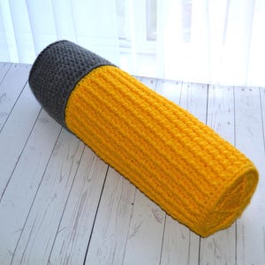 Capa de Almofada em Crochê com Formato de Cartucho de Espingarda - Ideia de Presente para Caçador, Almofada para Caçador de Pássaros, Capa de Almofada Lombar, Apoio para o Pescoço, Almofada de Apoio, Presente para Homens