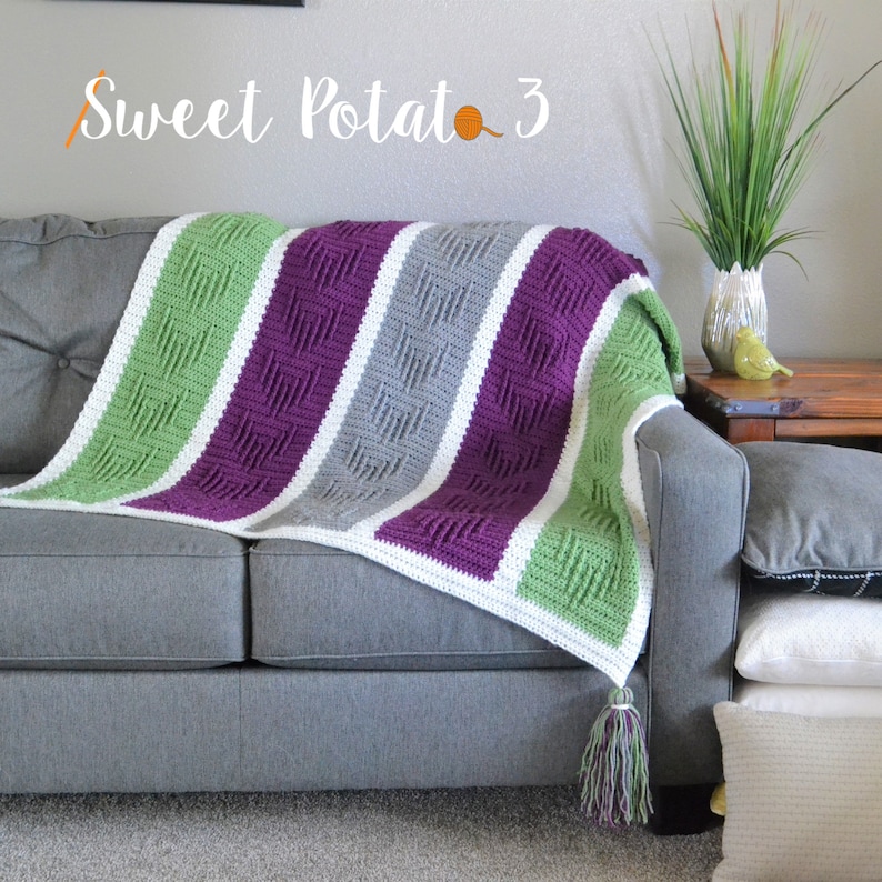 Chasing Arrows Blanket Crochet Pattern, throw blanket, arrows, chevron, modern blanket, large tassel corners, home decor, home fashion image 1