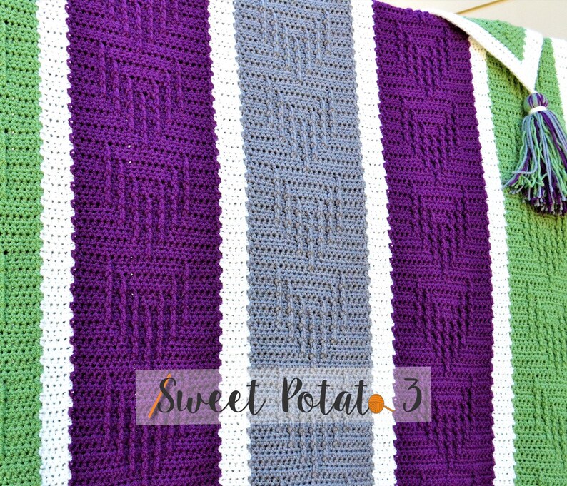 Chasing Arrows Blanket Crochet Pattern, throw blanket, arrows, chevron, modern blanket, large tassel corners, home decor, home fashion image 4