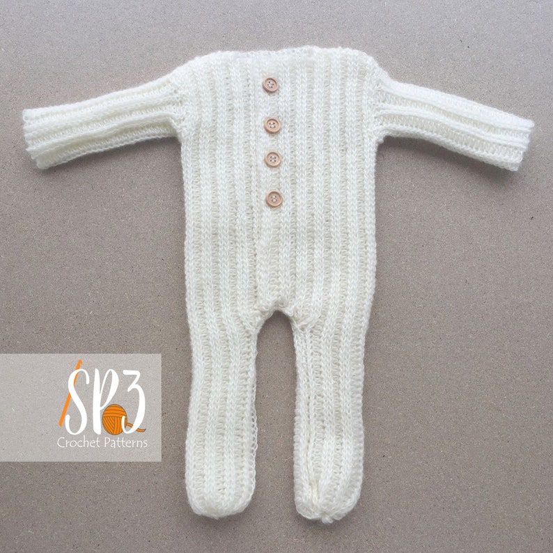 Classic Newborn Footed Romper Crochet Pattern, handmade baby pajamas, newborn keepsake, crochet photo prop, button up front sleeper image 2