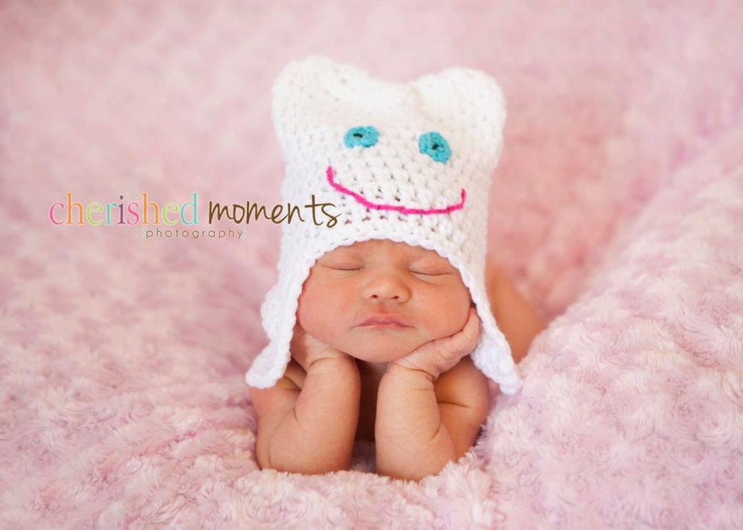 Sweet Tooth Hat Dentist Beanie Crochet Pattern, Unique Beanie, Gift