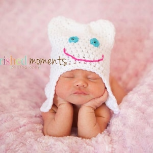 Sweet Tooth Hat Crochet Pattern: Dentist Gift, Baby and Children Sizes (PDF Pattern)