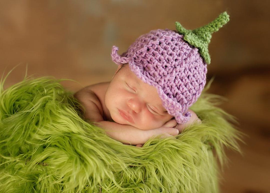 Tulip Flower Hat Crochet Pattern: Baby, Toddler, Children  display picture 1