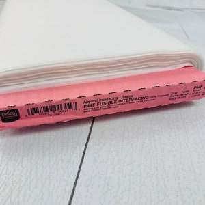 10 Yards Pellon P44F Fusible Interfacing 20 Wide image 1