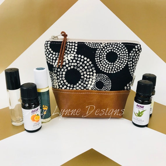 Essential Oil Travel Pouch