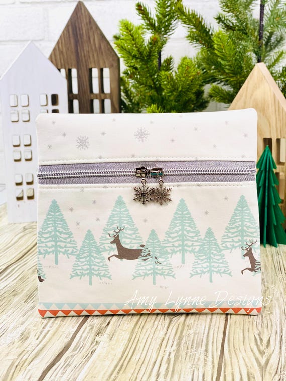 Winter Woodland Deer Pouch