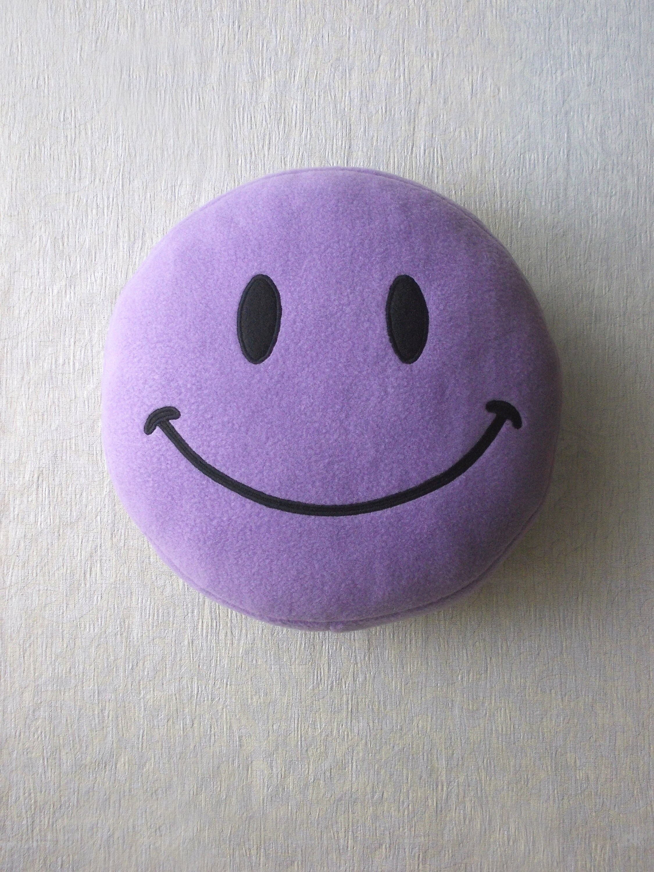 pillow smiley