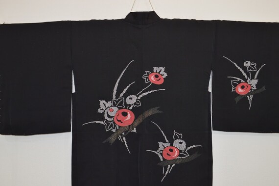 HAORI JACKET P29e - Embroidered Red Chunky Chrysan