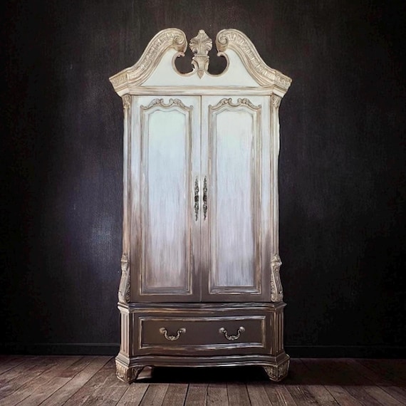 french linen dresser A French Linen Dresser