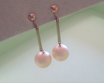 MOD DROP EARRINGS 1960s vintage faux pearl screw-back baubles