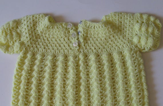 INFANT DRESS 1960s vintage crocheted yellow shift - image 3