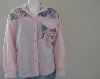 PATCHWORK SHIRT 1980s-90s vintage mixed-pattern top with adjustable sleeves made in USA size medium