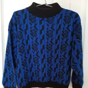 Blue Rose Crop Top Sweater