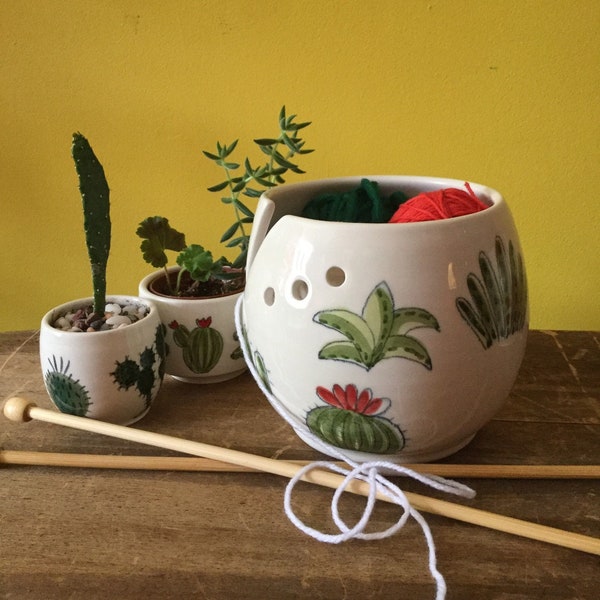 knitting bowl, Yarn Holder,  ideal for punch needle cactus pattern,perfect knitting gift, ready to ship