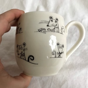 Rat mug, made of hand-trowned porcelain.rat design with an inscription left handed or right handed image 4