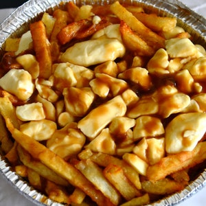 Le cornet à poutine avec recette de sauce à poutine à l'intérieur image 2