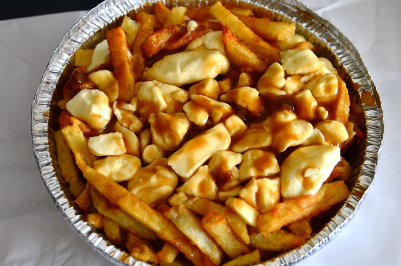 Le cornet à poutine avec recette de sauce à poutine à l'intérieur image 2