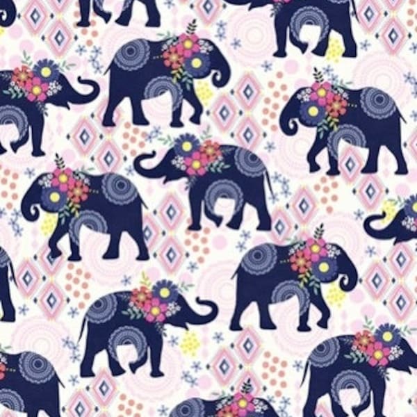 Tissu coton éléphant, Trunk Show de Michael Miller, disponible en deux roses et bleus,