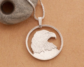 Collana con ciondolo a forma di moneta d'aquila calva in argento sterling tagliato a mano