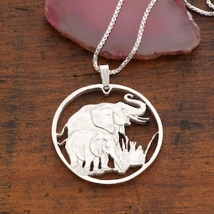 Sterling Silver Elephant Pendant, Silver Elephant Jewelry, Elephant Jewelry, African Wild Life Jewelry, 1 1/8&quot; diameter, ( #X 895S )