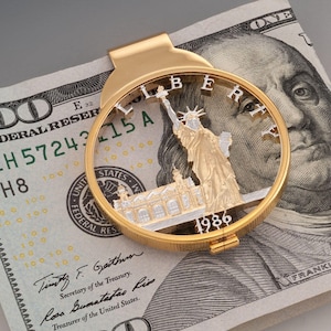 Statue of Liberty Money Clip, United States Ellis Island Dollar Money Clip, Coin Money Clips, 1 1/2&quot; in Diameter, ( # EIWM )