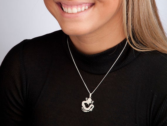 gucci dragon necklace