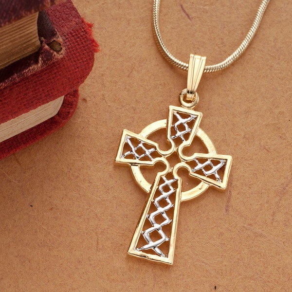 Keltisch kruishanger en ketting, handgeslepen Keltisch medaillon, (#K 819)