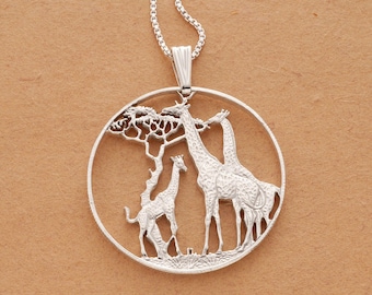 Sterling Silver Giraffe Pendant, Sterling Silver Giraffe Jewelry, Giraffe Jewelry, African Wild Life Jewelry, 1 1/2 " diameter, ( # X 894s )