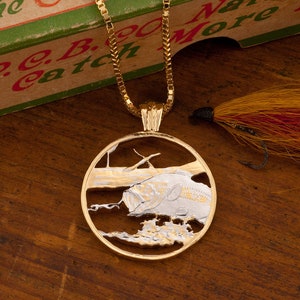 Colgante de lubina de boca grande, collar de lubina, joyas para pescadores, colgante de pescado, ( #X 882 )