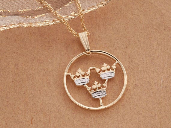 Hand Cut Sweden Two Ore Coin Sweden Crown Pendant 3//4/" Diameter, # 282