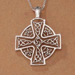 Sterling Silver Celtic Cross Pendant, Hand Cut Sterling Silver Celtic Cross Medallion, Celtic Jewelry, 1 1/8&quot; in Diameter, ( #X 905S )