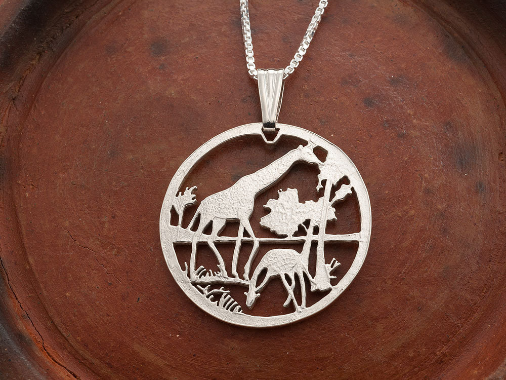 giraffe pendant