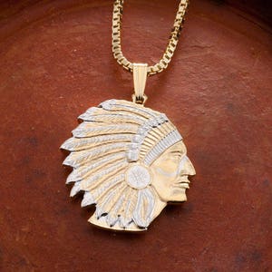 Indianer-Anhänger, Militärische Herausforderungsmünze, handgeschnitten, 2,5 cm im Durchmesser, ( #X 682B )
