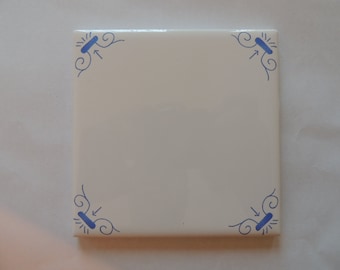 Blue and White Decorative wall tiles Historic Oxen Corner Motif Design Deft Style in Blue