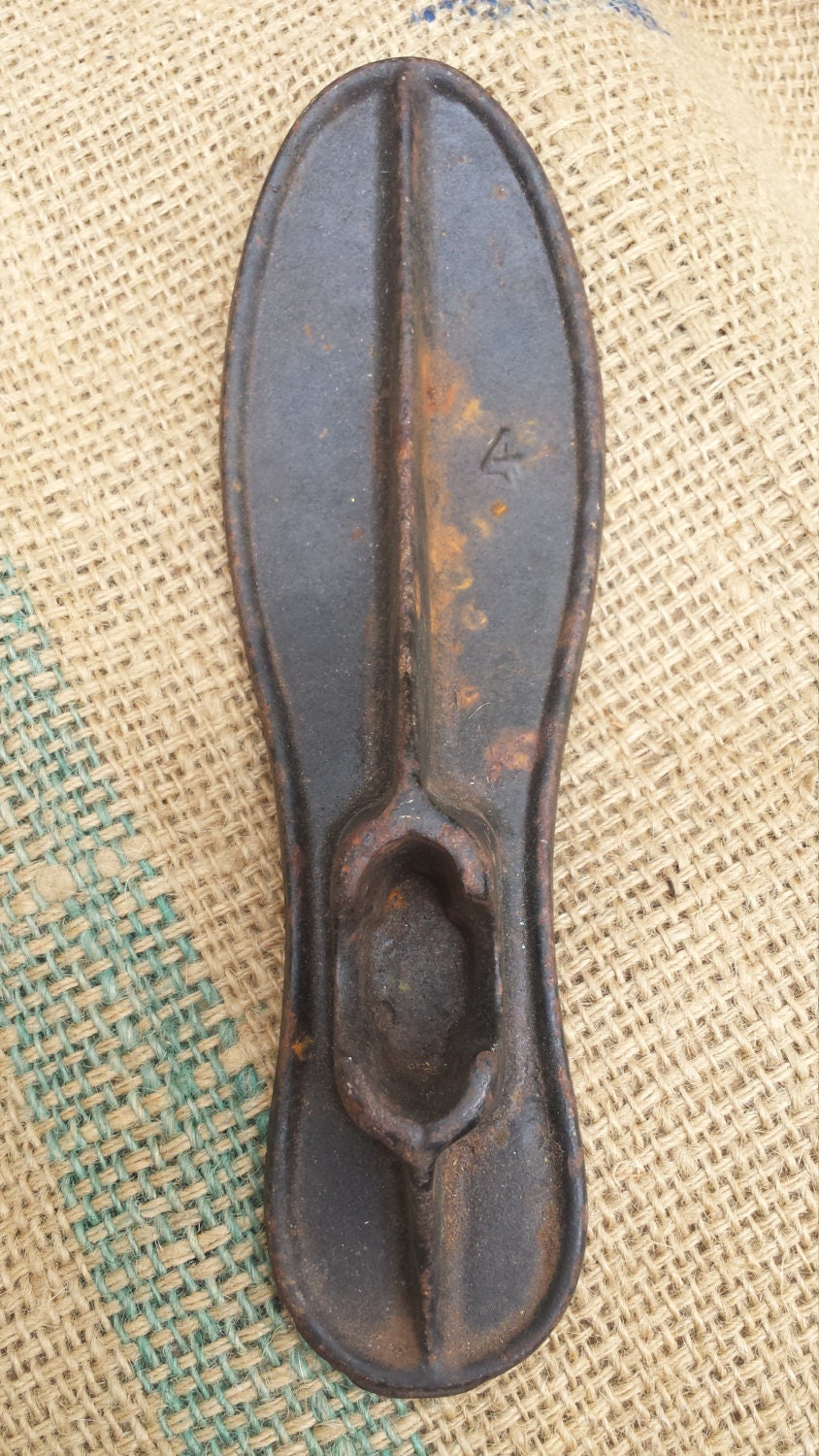 Old Cast Iron Shoe Mold Etsy