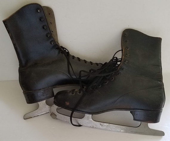 Vintage Men's Black Ice Skates 