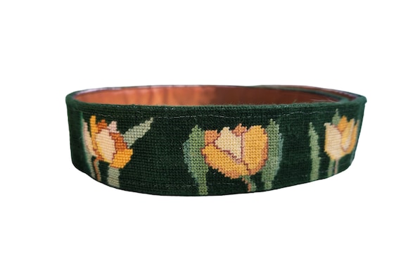 Handmade - Needlepoint - Tulips - Green and Yello… - image 1