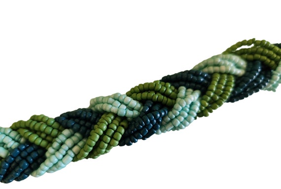 Handmade Green Beaded Bracelet - image 2