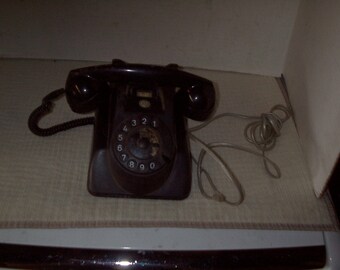 Vintage Dutch Telephone