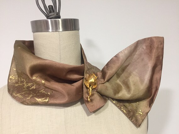 Reversible mini scarf, beige, walnut, tan and antique gold scarf, silk scarf, silk dupioni scarf, key hole scarf, neck piece, neck wormer
