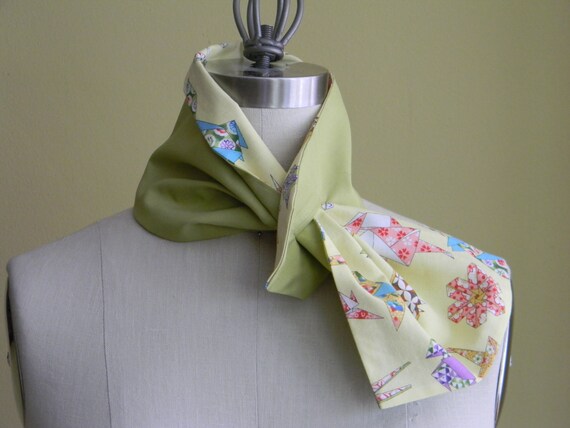 Reversible Cotton Mini Scarf, Lemonade Yellow, Cactus Green, Origami Pattern, Neck Piece, Neck Wormer,Key Hole Scarf