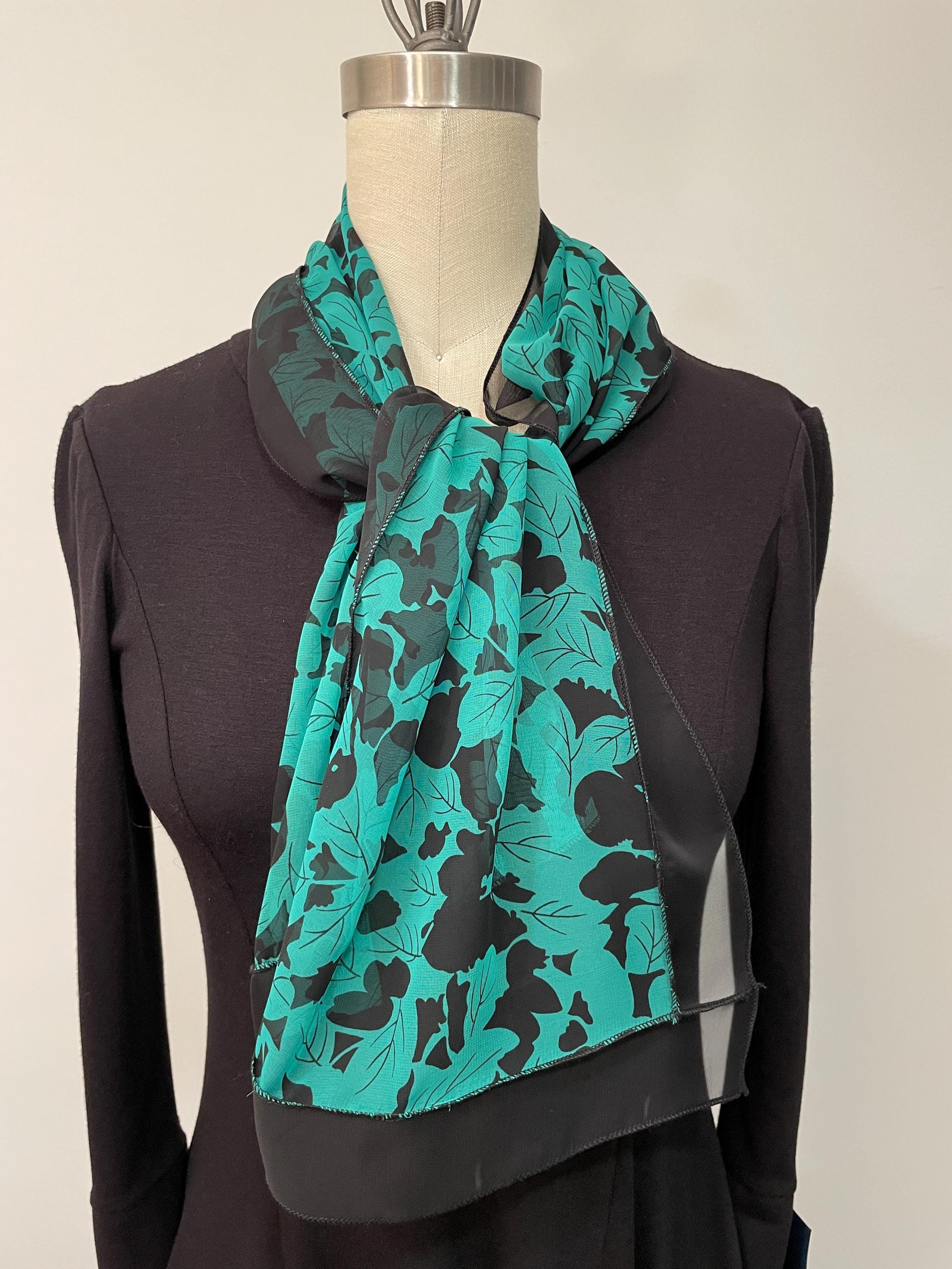 スカーフ FABIANA FILIPPI Woman Scarf Green SAD275A002L403 6168 FABIANA FILIPPI,PLAIN SCARF WITH FRINGES,SAD265A803,MARIONA